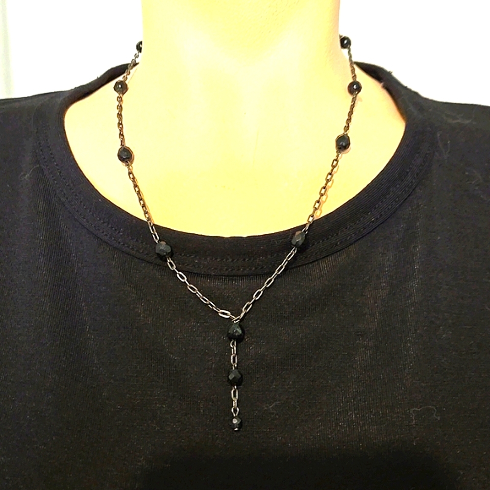 Dainty black beaded necklace